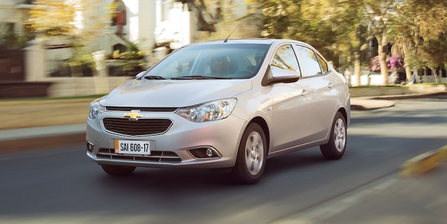 Chevrolet Chile Sail galería exterior Lateral