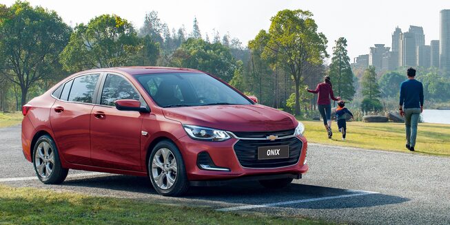 Chevrolet Onix - Frente de tu Sedán