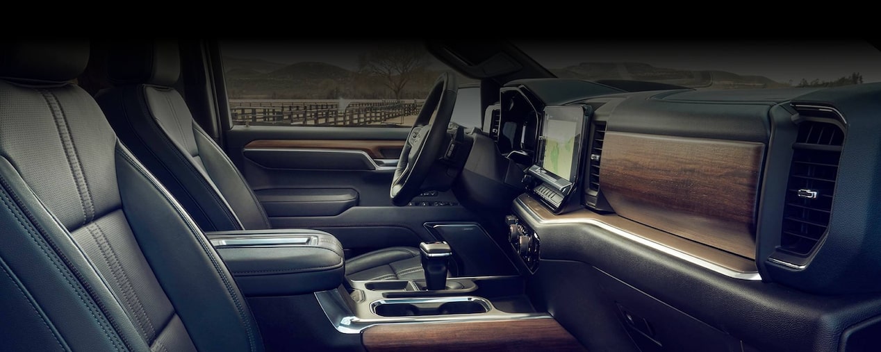 Pick up Chevrolet Silverado ZR2  vista asientos delanteros