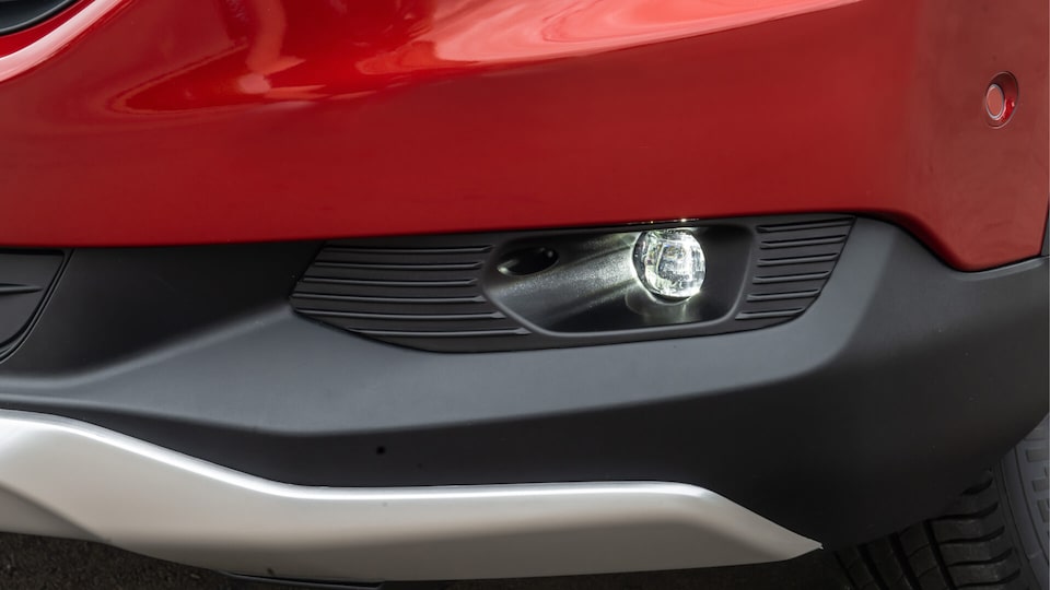 Con los faros neblineros mejora la visibilidad de tu pick up Chevrolet Montana