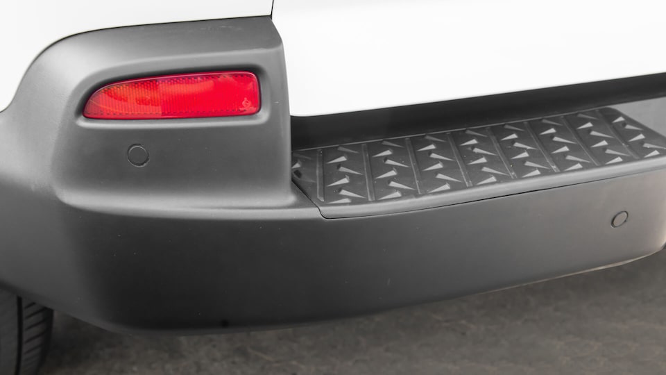 Agrega seguridad a tu pickup Chevrolet Montana con el sensor de retroceso