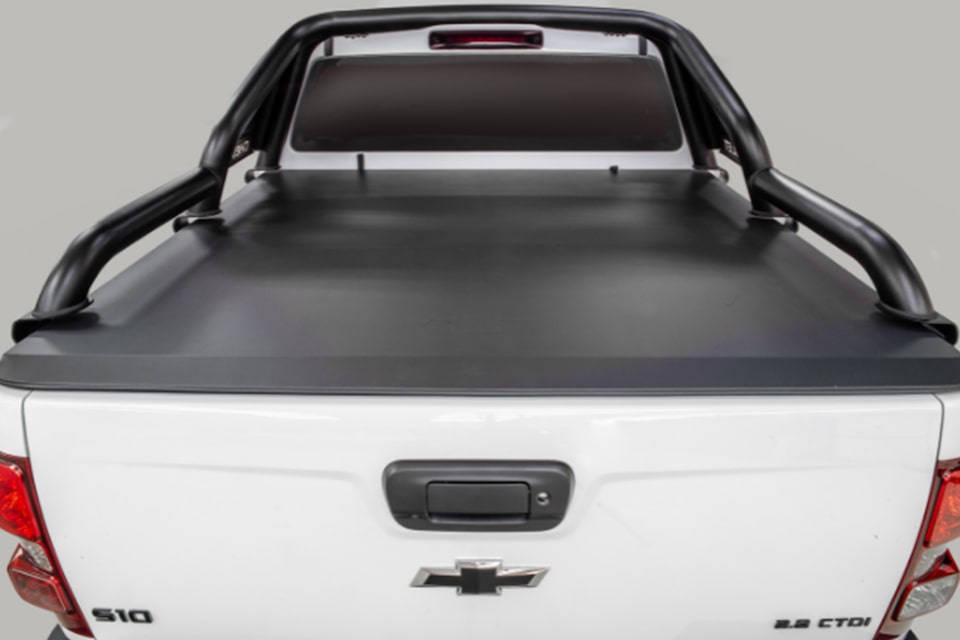 La barra antivuelcos otorga una apariencia robusta a tu camioneta Chevrolet Colorado Z71