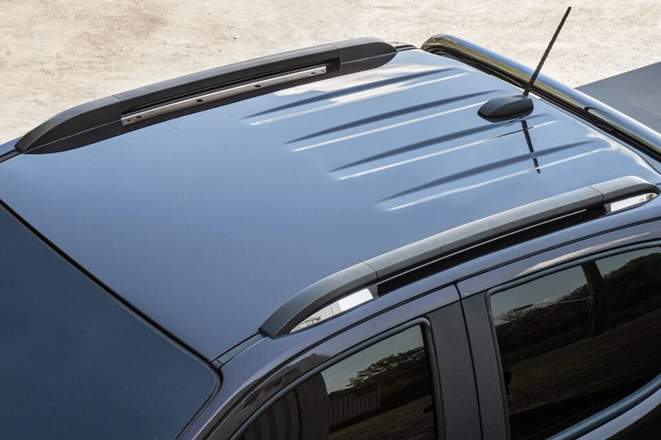 Las barras longitudinales para Chevrolet Colorado Z71 permiten amarrar tus cargas con mayor facilidad