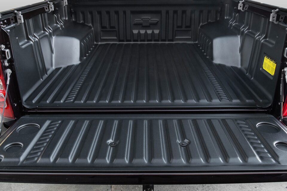 Este protector de cajapara la protección de la pintura de tu Chevrolet Colorado Z71 cuando transportas elementos