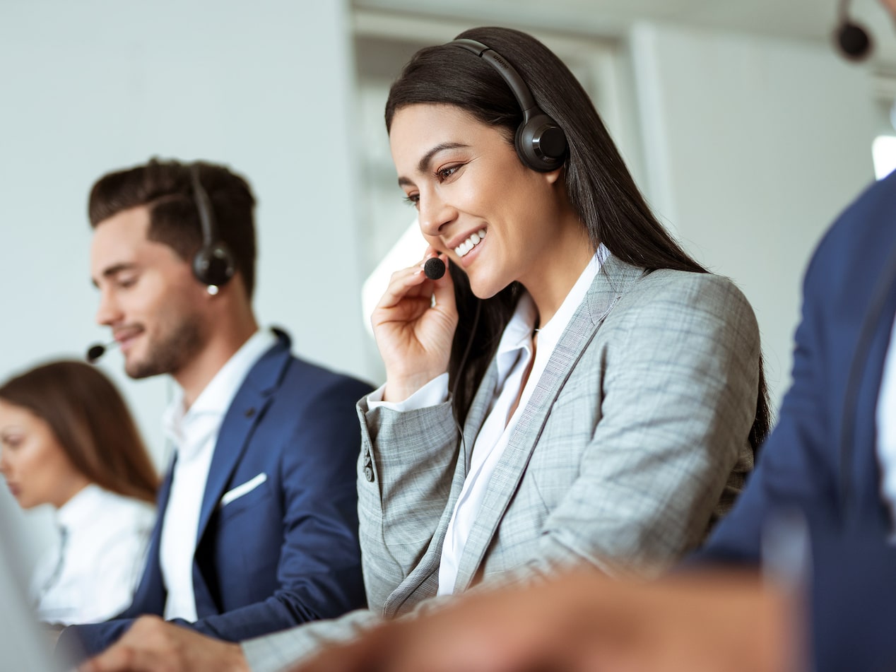 Nuestros profesionales están disponibles para atender cualquier duda que usted pueda tener.