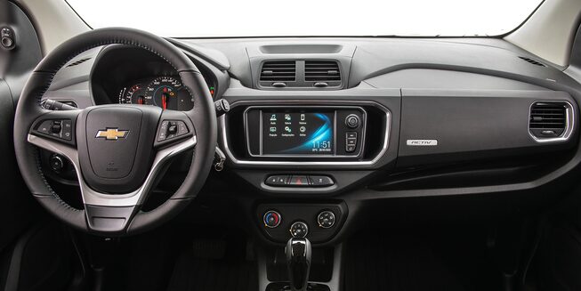 Chevroler Spin Activ - Interior Tablero