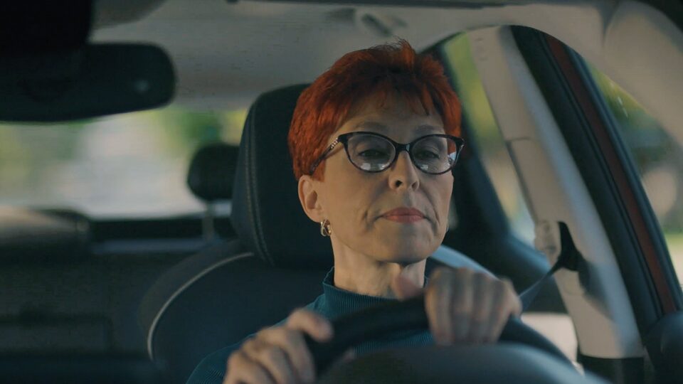 Mira el video de Carolina Herrera - Mujeres Chevrolet