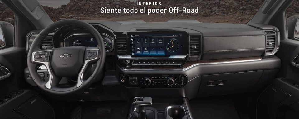 Chevrolet Perú - Amplio panel de la Nueva Silverado Trail Boss Z71