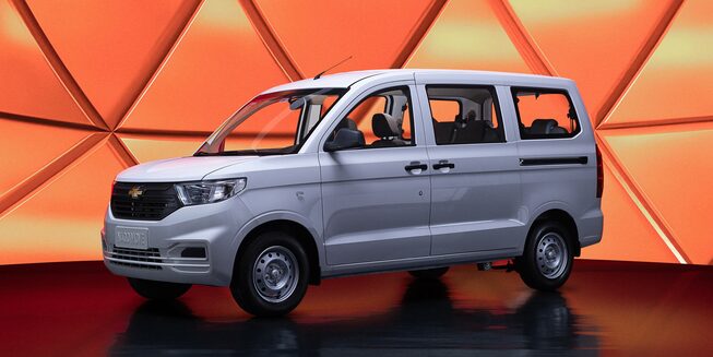 Chevrolet N 400 Move - Vista lateral